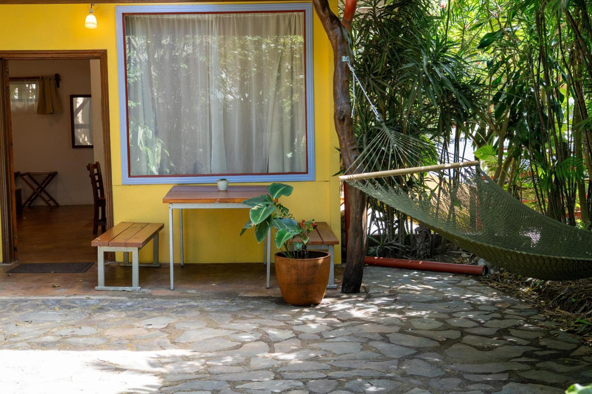Valle Escondido Nature Reserve Hotel & Farm Monteverde Екстериор снимка